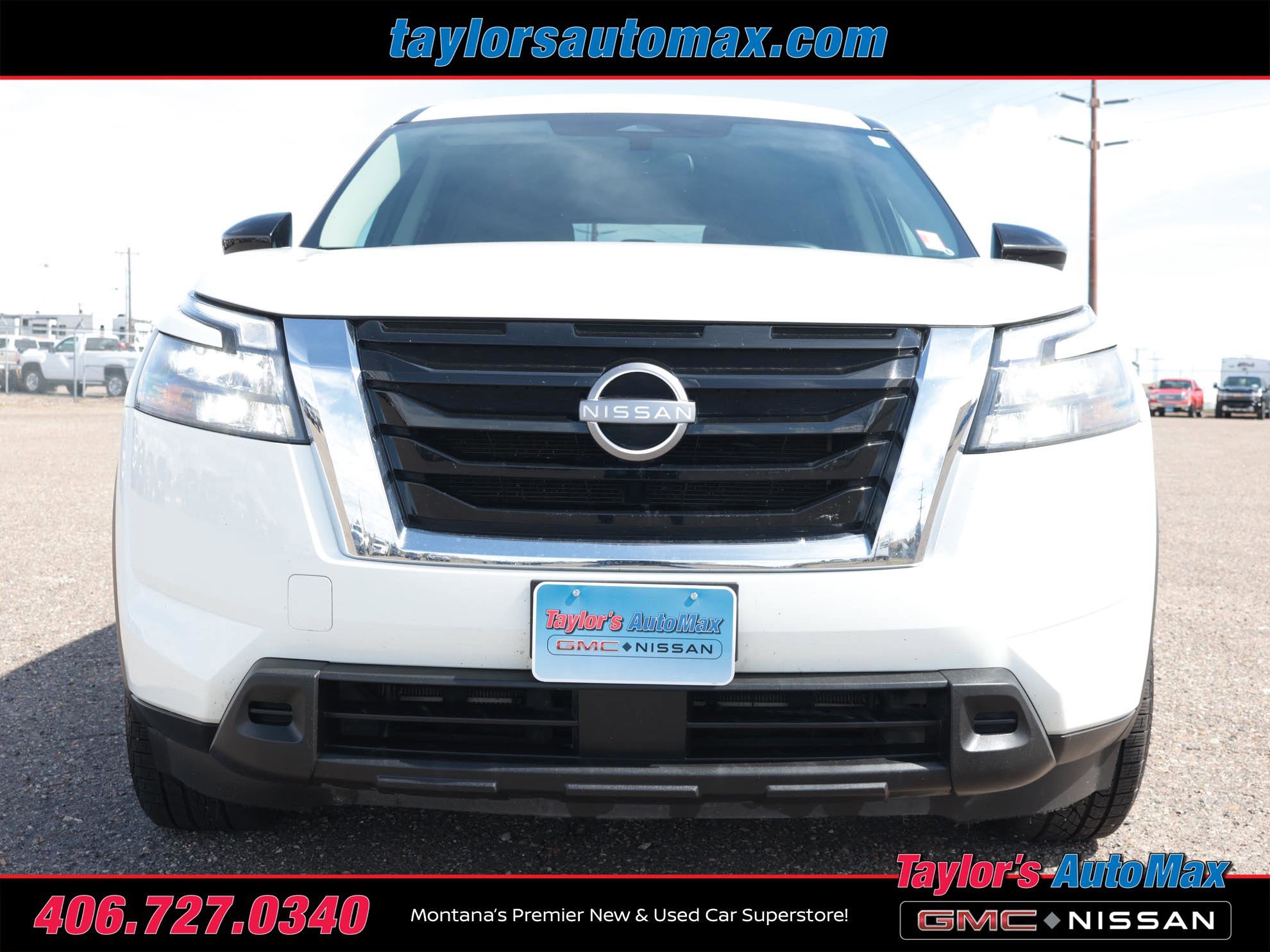 Used 2024 Nissan Pathfinder S image 39