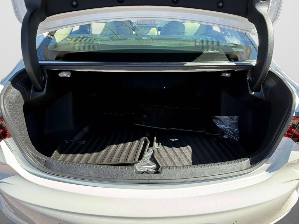 Certified 2025 Acura TLX w/ Technology Package FWD image 8