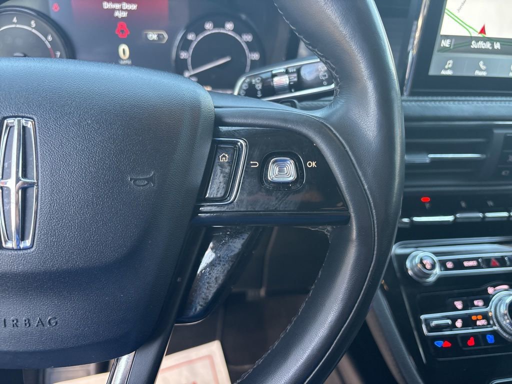 Used 2022 Lincoln Corsair AWD w/ Premium Package image 20