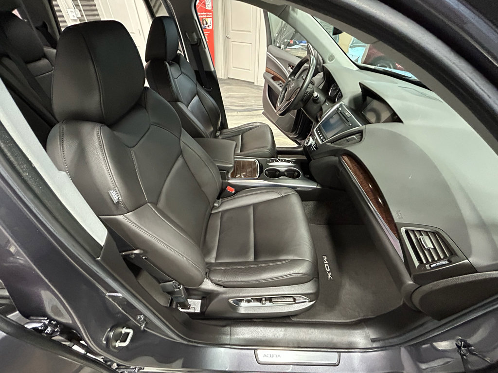 Used 2020 Acura MDX SH-AWD image 40