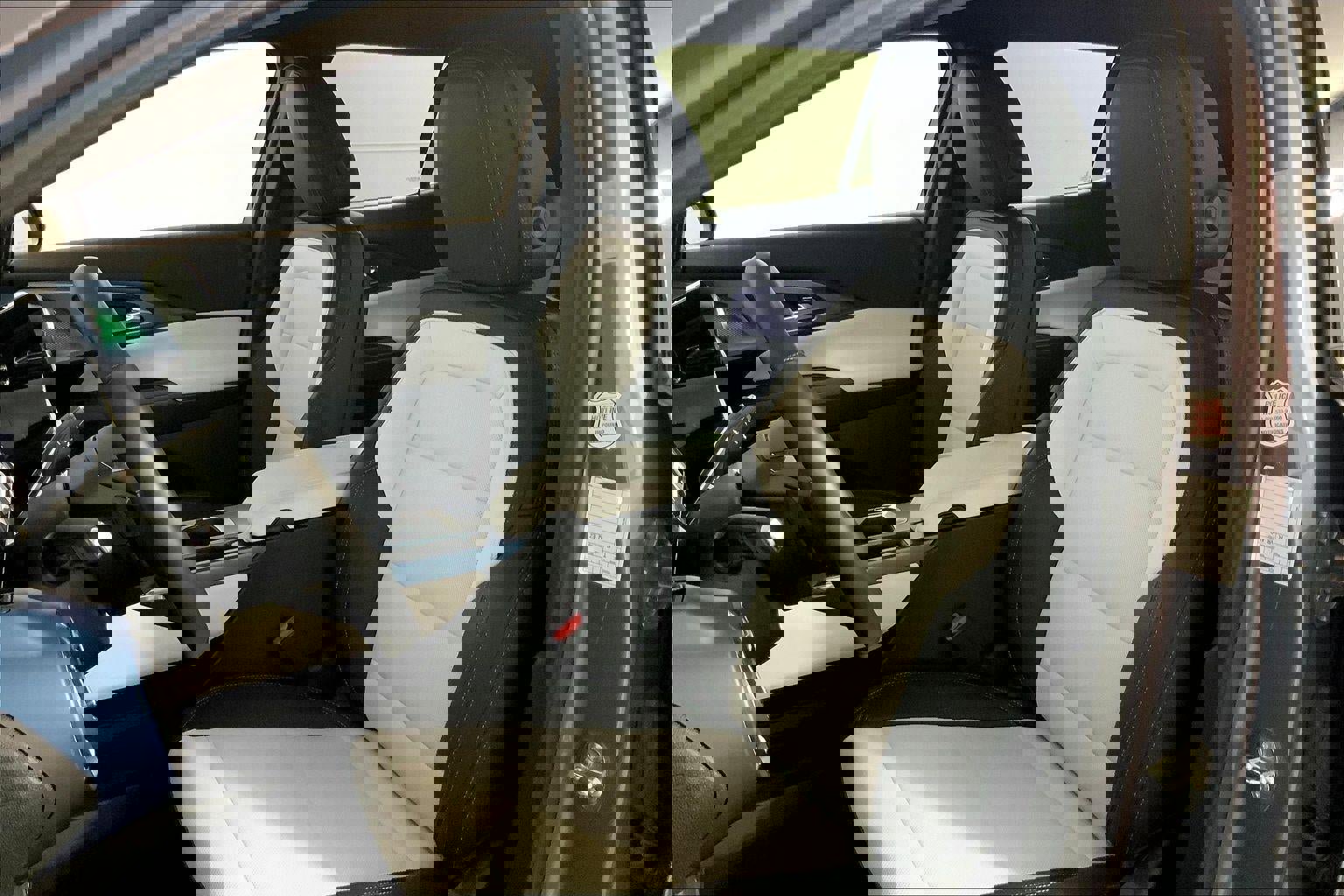 Used 2025 Chevrolet Equinox EV LT image 22