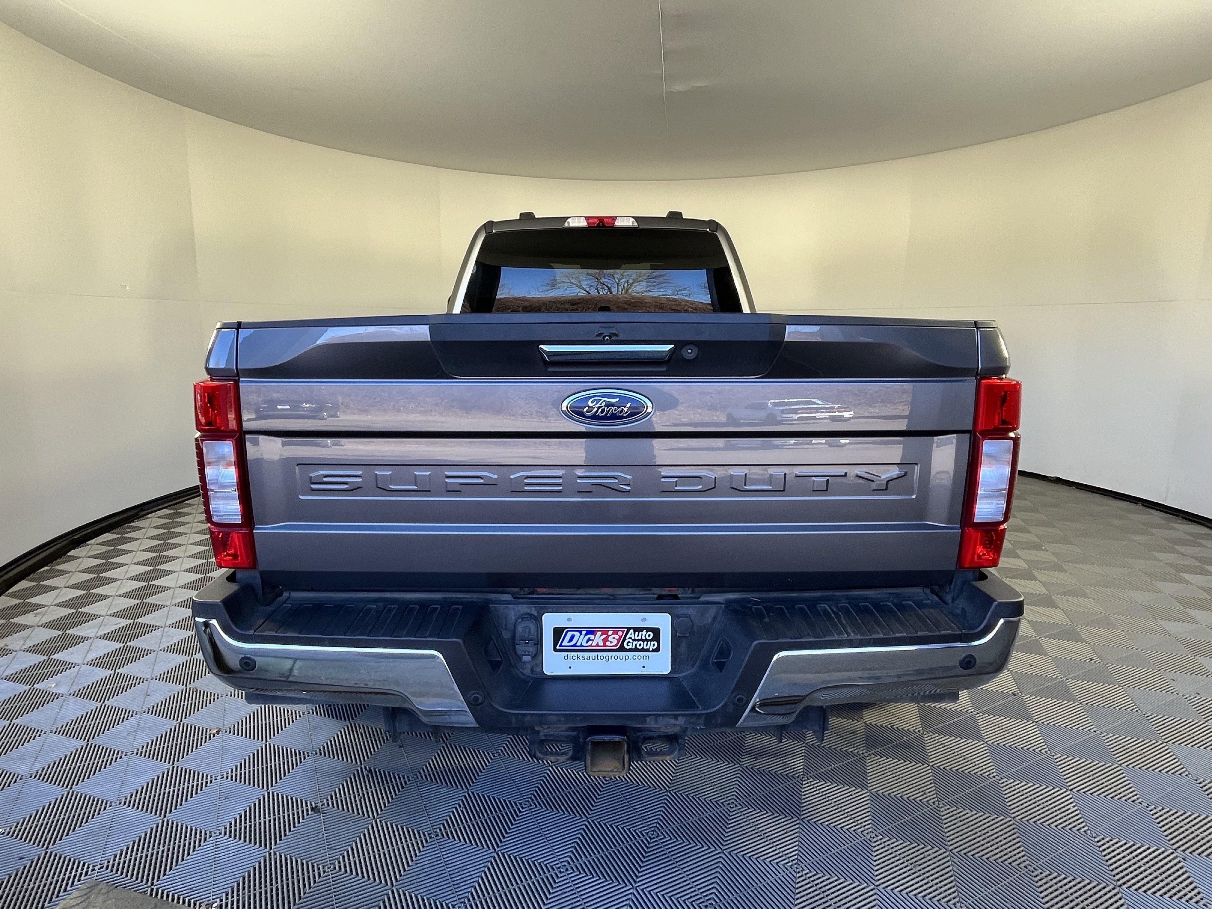 Used 2021 Ford F450 XLT w/ XLT Premium Package image 4