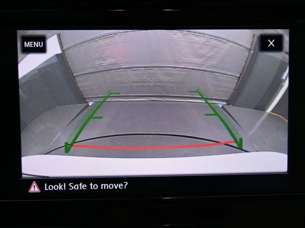 Used 2020 Volkswagen Passat 2.0T SEL image 12