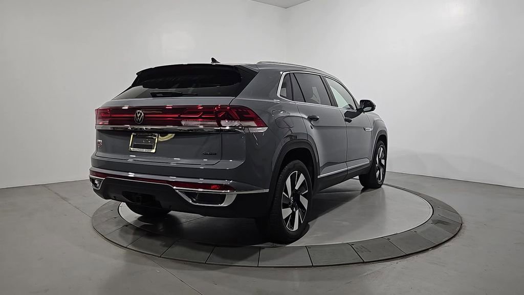 New 2026 Volkswagen Atlas Cross Sport SEL image 5