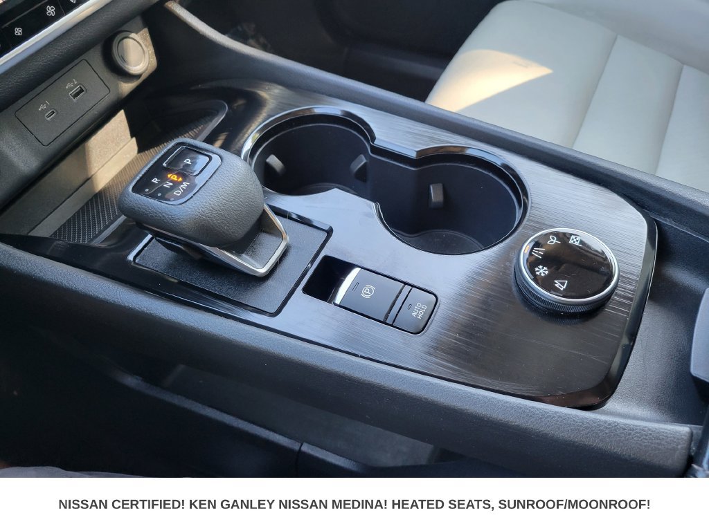 Certified 2023 Nissan Rogue SV w/ SV Premium B Package AWD/4WD image 28