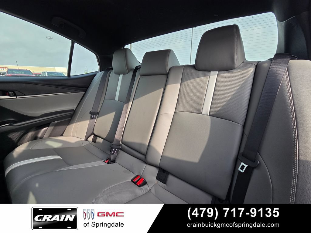 Used 2025 Toyota Camry SE FWD image 23