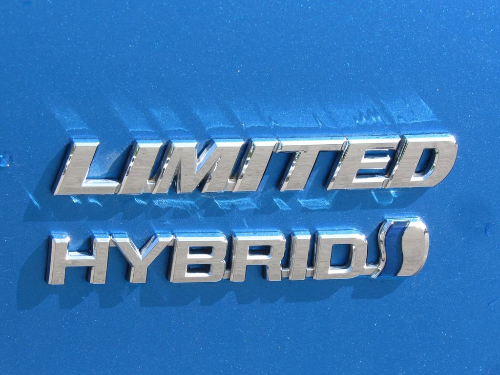 Certified 2016 Toyota RAV4 Limited w/ Advanced Technology Package AWD/4WD image 8