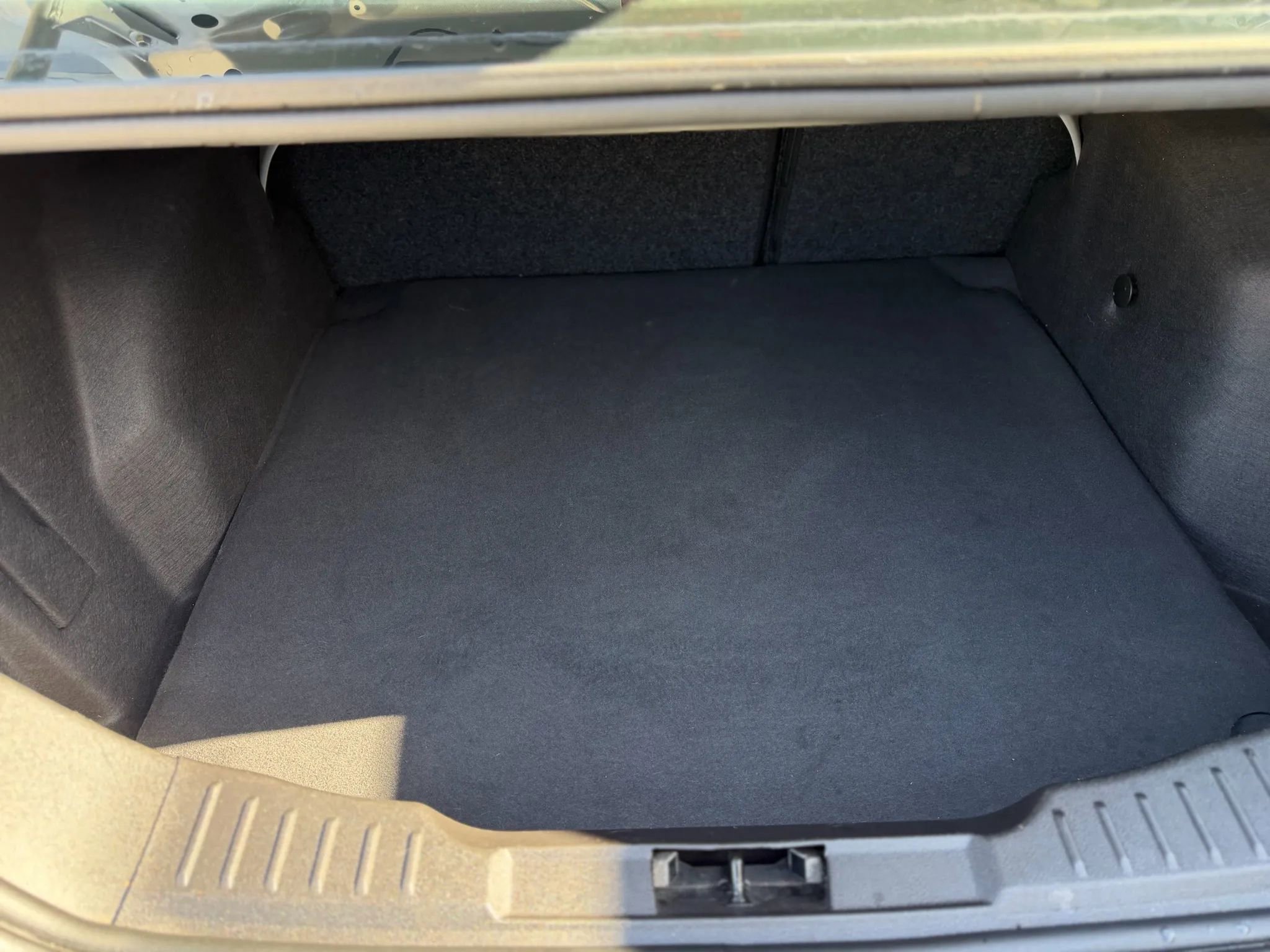 Used 2017 Ford Focus S image 35