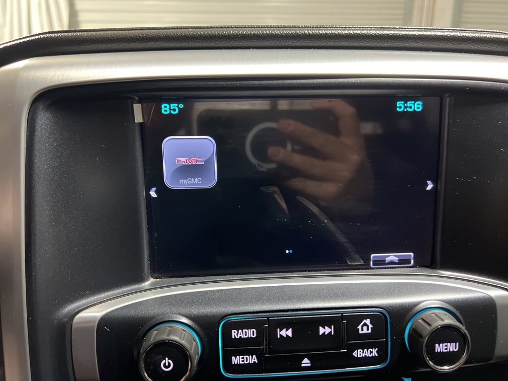 Used 2018 GMC Sierra 1500 SLE w/ Suspension Package, Off-Road AWD/4WD image 37