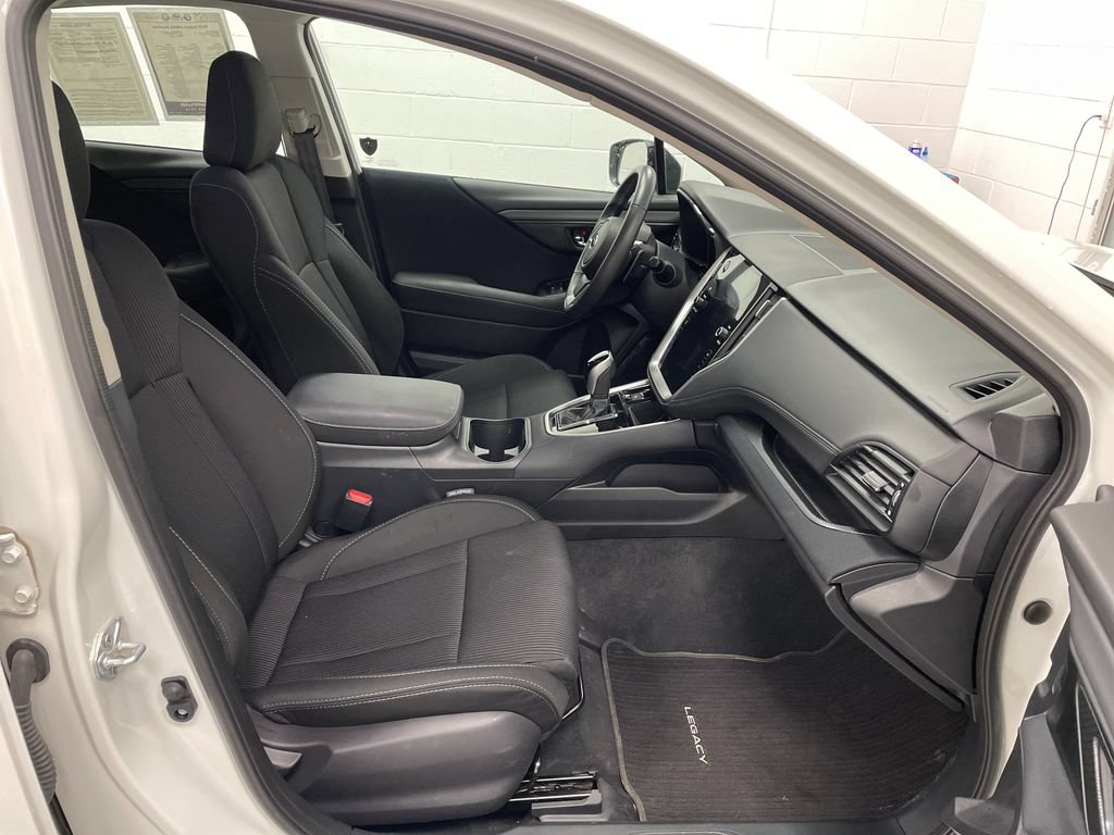 Used 2025 Subaru Legacy Premium AWD/4WD image 12