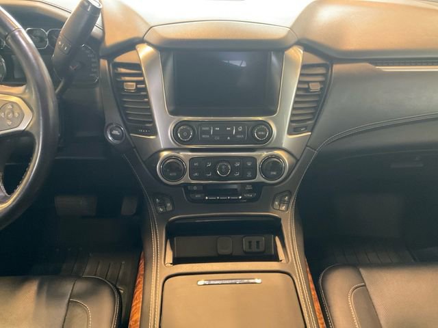 Used 2019 Chevrolet Suburban Premier AWD/4WD image 11