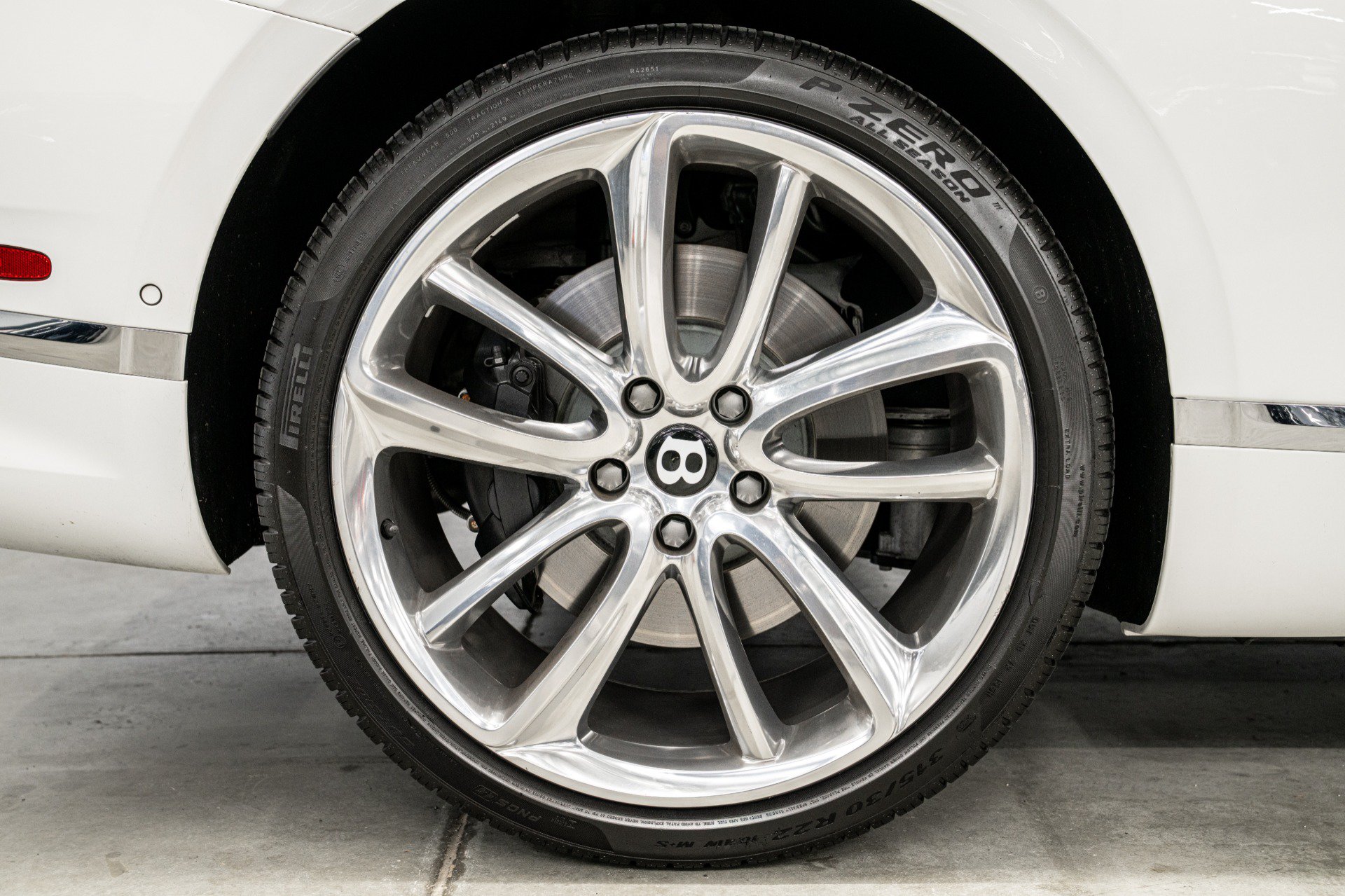 Used 2024 Bentley Continental GT Mulliner AWD/4WD image 42