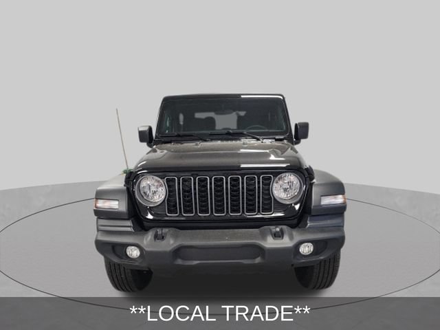 Used 2026 Jeep Wrangler Sport AWD/4WD image 3