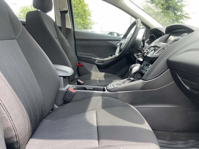 Used 2018 Ford Focus SEL FWD image 17