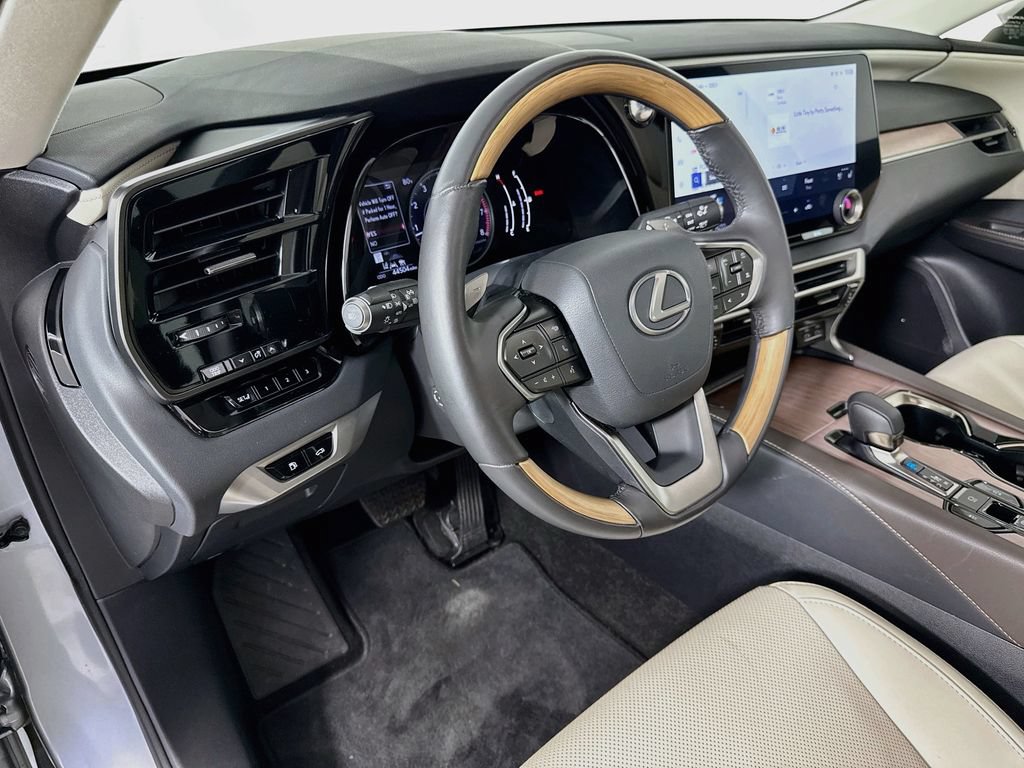 Certified 2024 Lexus RX 350 Premium w/ Accessory Package (Z1) FWD image 9
