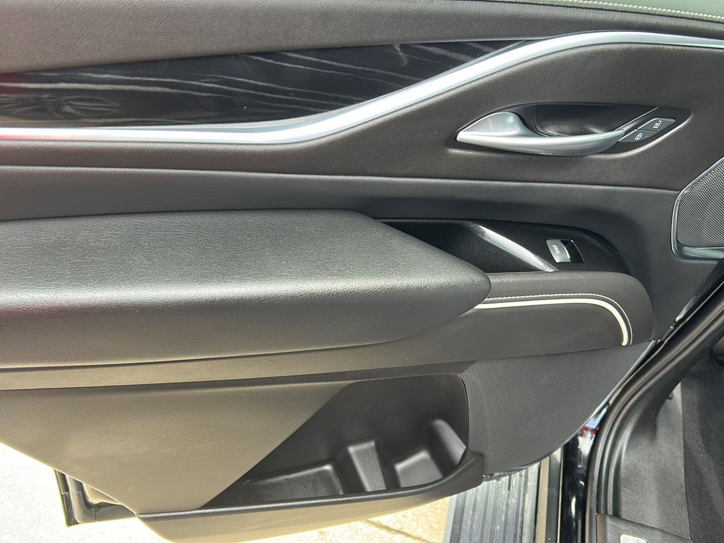 Used 2024 Cadillac Escalade Sport image 25