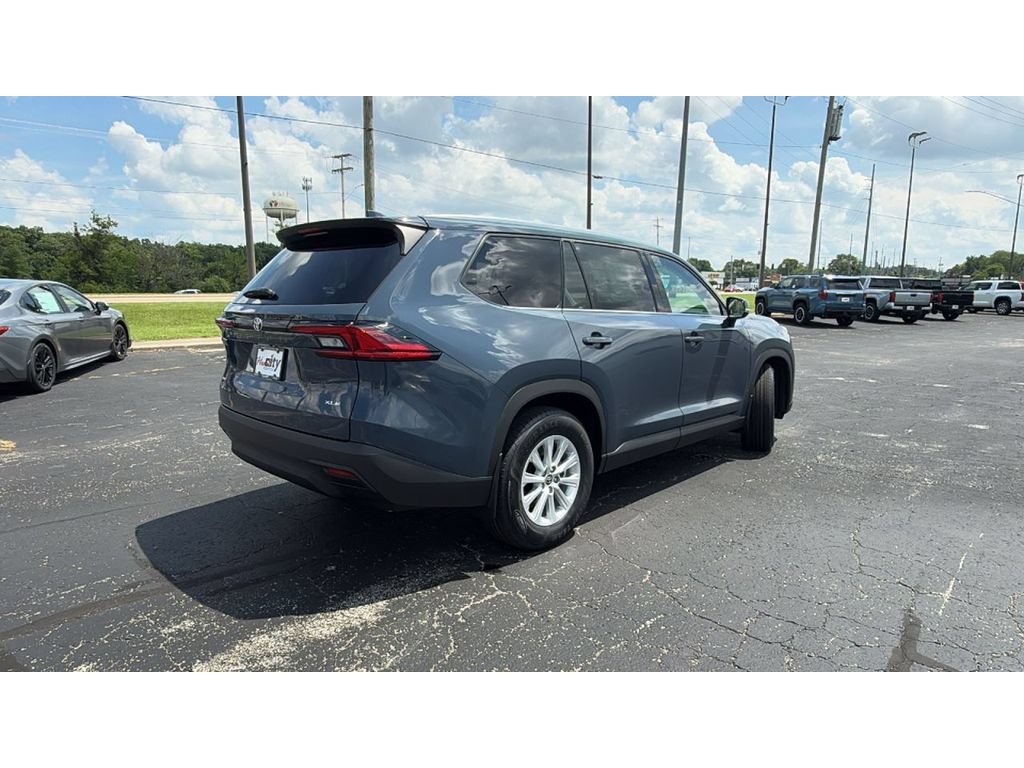 New 2026 Toyota Grand Highlander AWD image 9