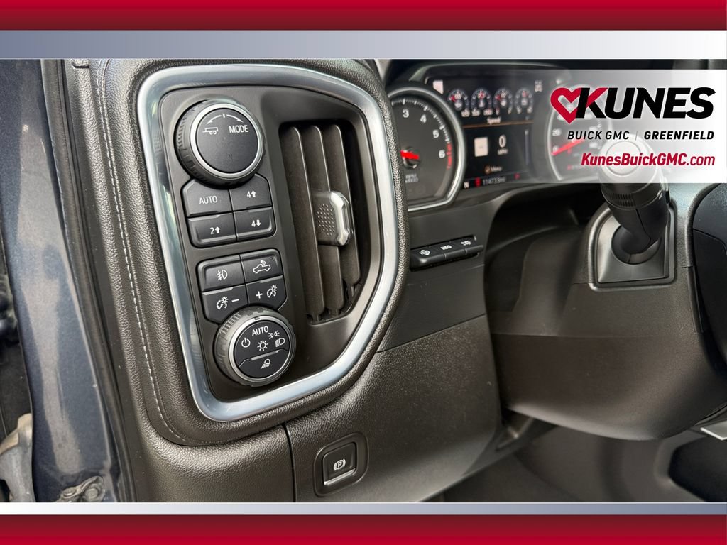 Used 2021 Chevrolet Silverado 1500 LTZ w/ LTZ Premium Package AWD/4WD image 27