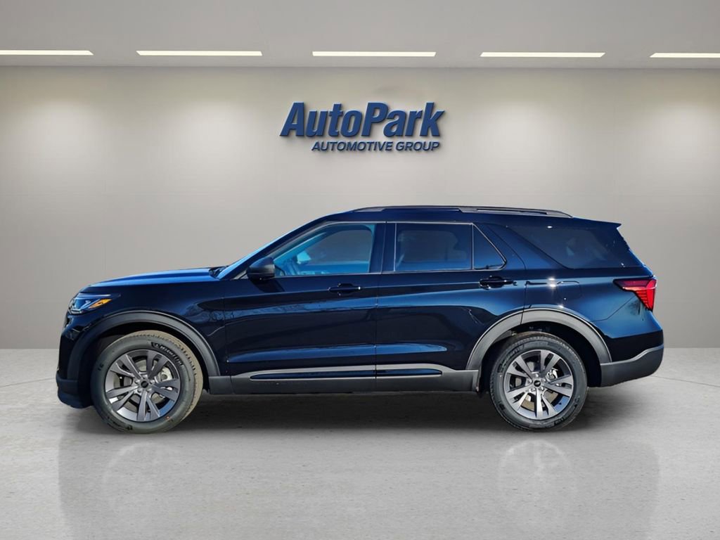 New 2026 Ford Explorer Active w/ Active Comfort Package image 4