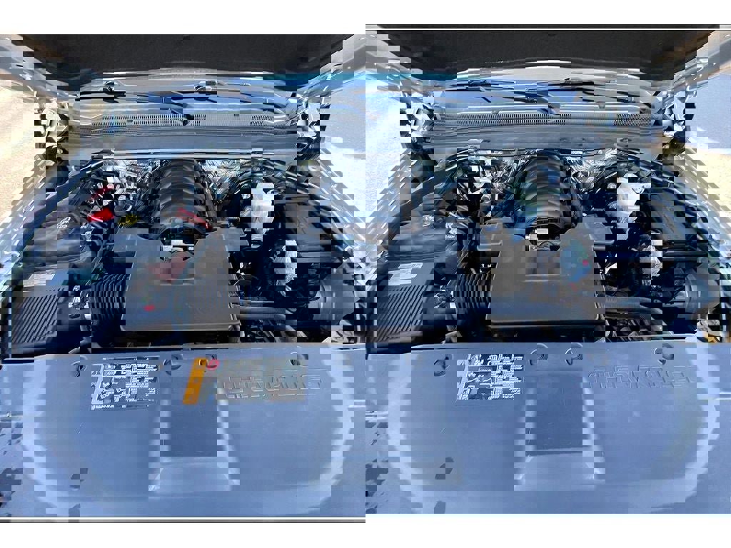 Used 2018 Chevrolet Suburban LT image 12