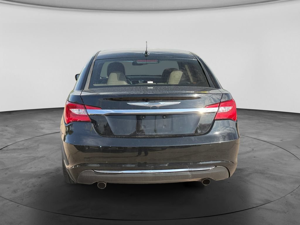 Used 2013 Chrysler 200 Limited w/ Sun/Sound Group FWD image 8