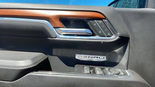 Used 2023 GMC Sierra 1500 Denali AWD/4WD image 22