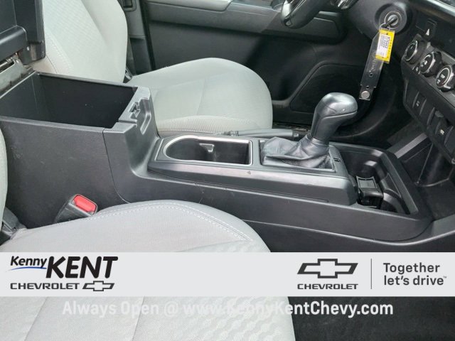 Used 2021 Toyota Tacoma SR image 15