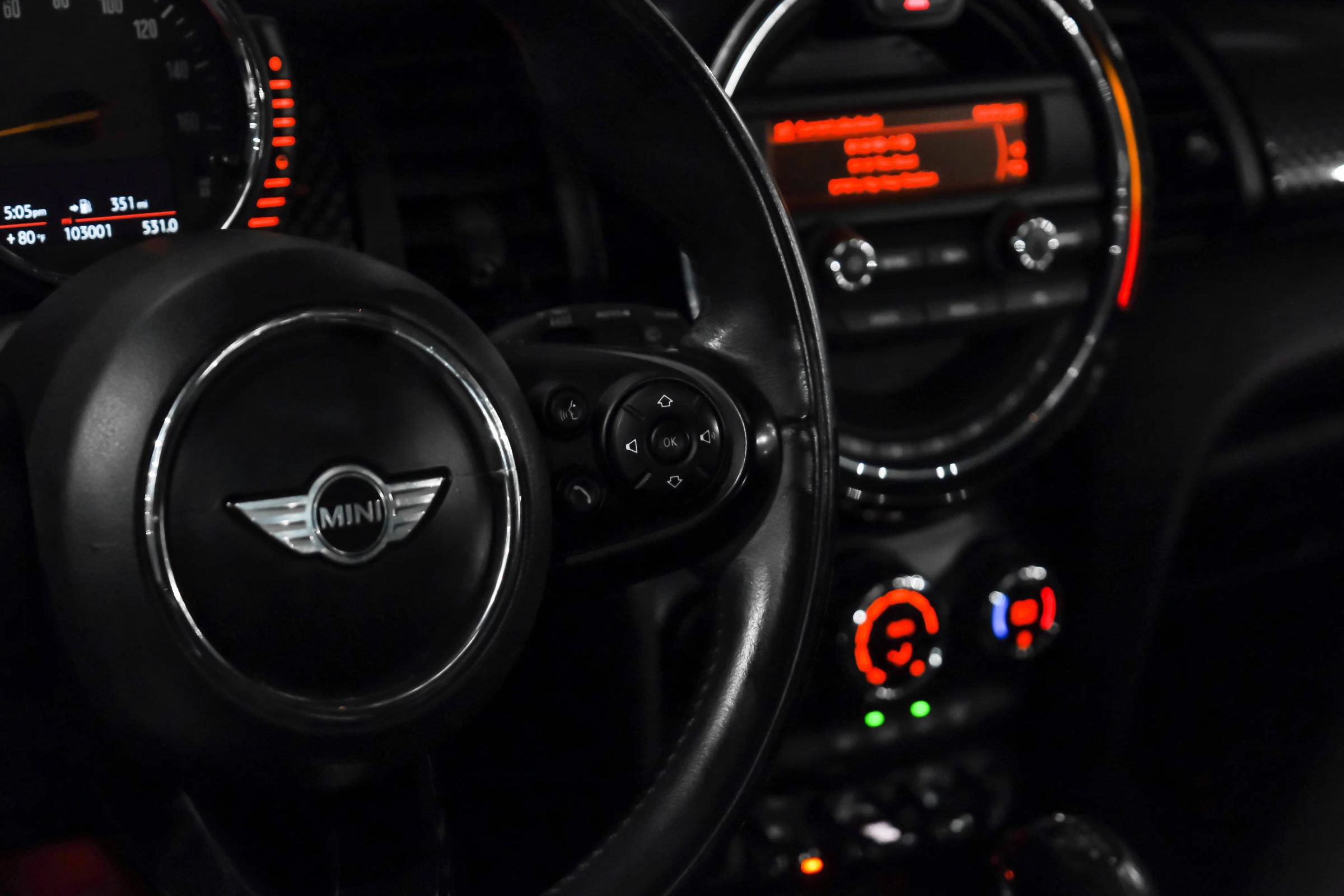 Used 2015 MINI Cooper S FWD image 19