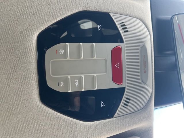 Used 2025 Kia K4 FWD image 18