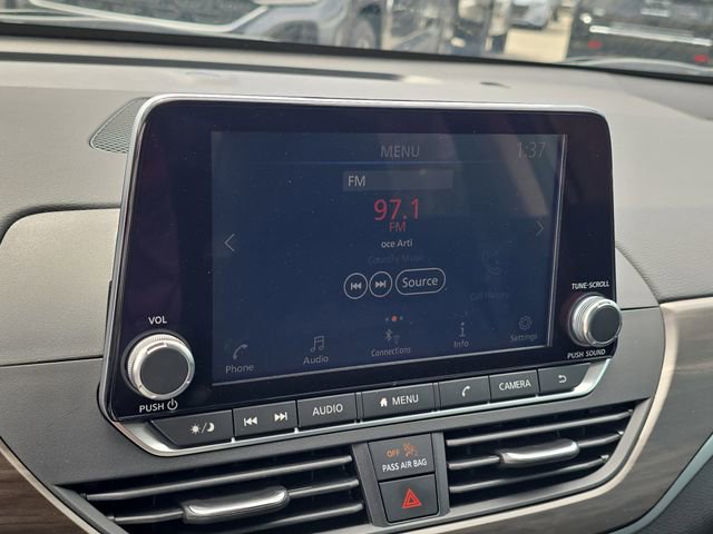 Certified 2024 Nissan Altima 2.5 SV image 22