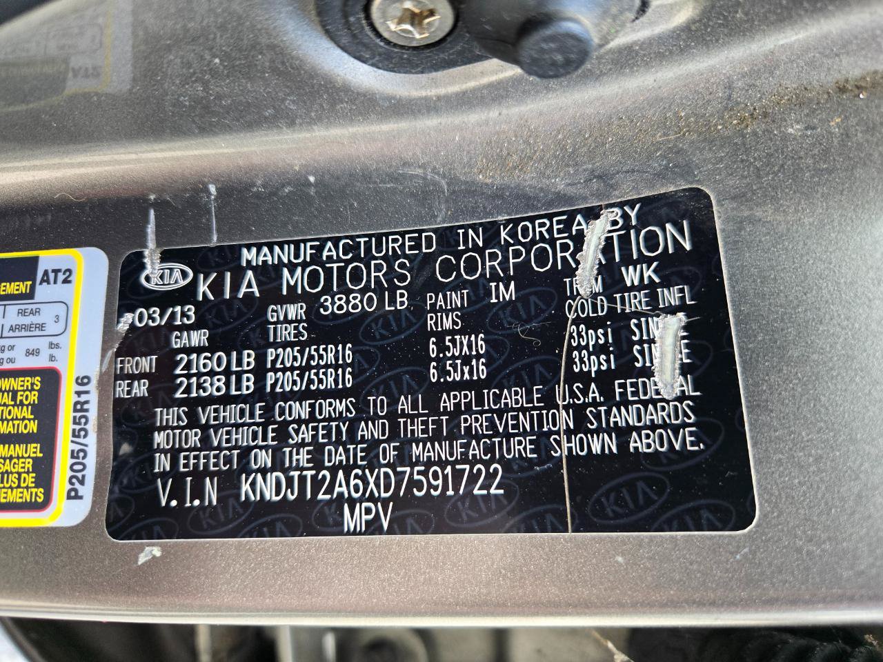 Used 2013 Kia Soul + FWD image 18