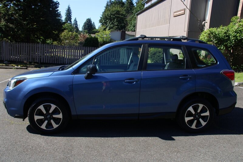Used 2017 Subaru Forester 2.5i w/ Alloy Wheel Package AWD/4WD image 13