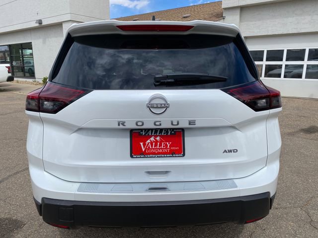New 2026 Nissan Rogue SV AWD/4WD image 4