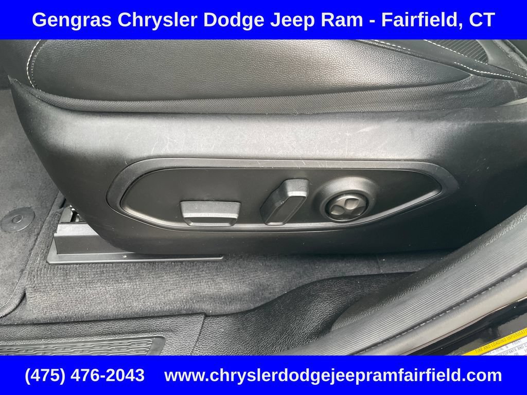 Used 2023 Jeep Grand Cherokee Limited w/ Luxury Tech Group II AWD/4WD image 50