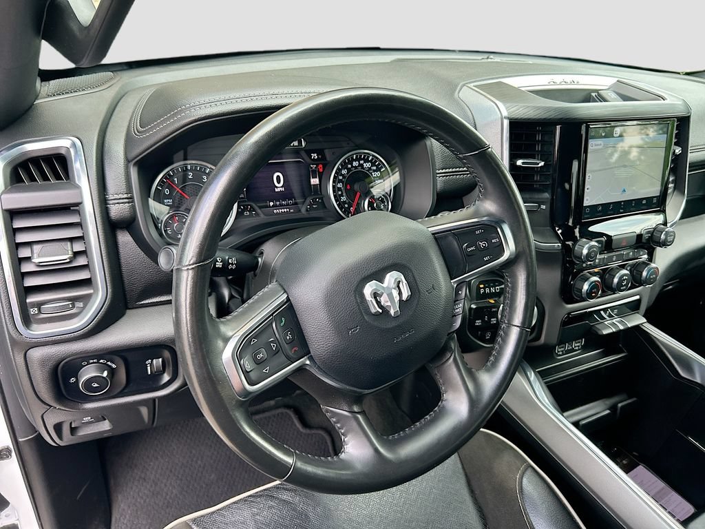 Used 2024 RAM 1500 Laramie AWD/4WD image 37