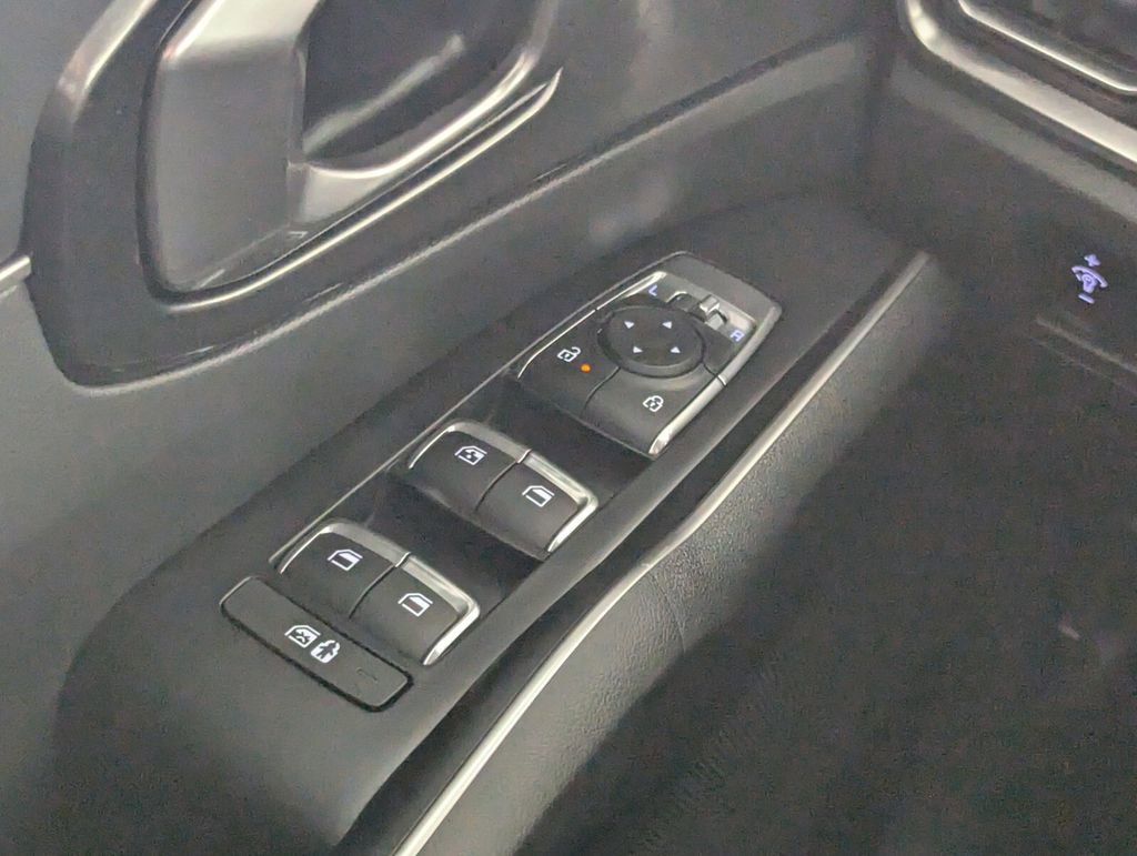 New 2025 Kia Sorento S w/ Panoramic Sunroof Package image 16