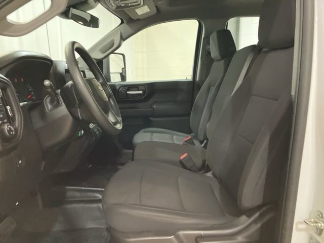 Used 2025 Chevrolet Silverado 3500 W/T image 18