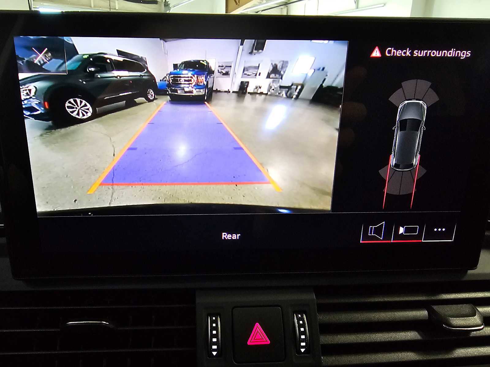 Used 2025 Audi Q5 2.0T Premium w/ Convenience Plus Package image 25