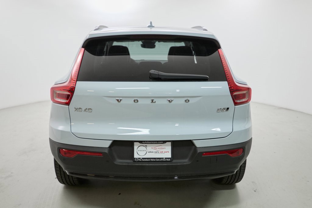New 2026 Volvo XC40 B5 Plus w/ Protection Package Premier image 8