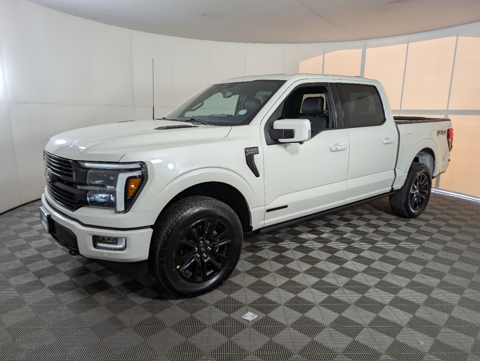 New 2025 Ford F150 Platinum w/ FX4 Off-Road Package image 4