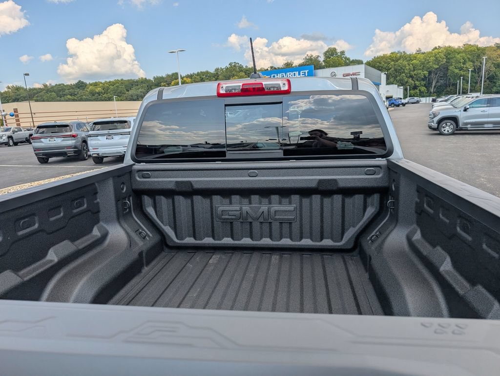 New 2026 GMC Canyon AT4 w/ Technology Plus Package AWD/4WD image 9