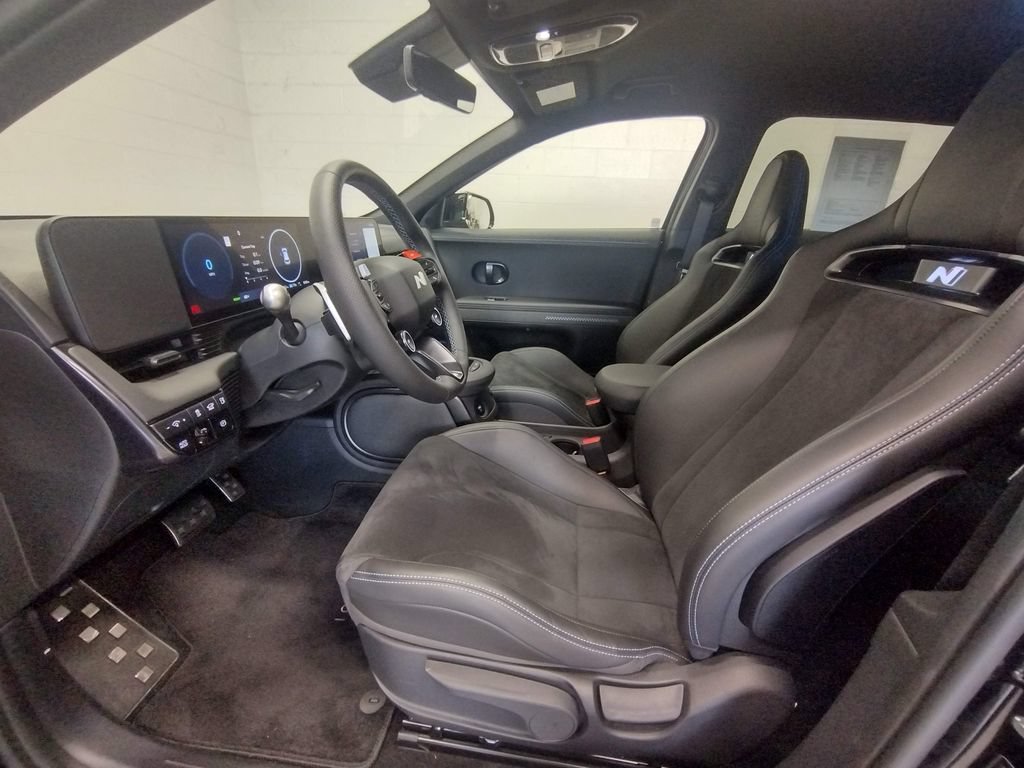 Certified 2025 Hyundai Ioniq 5 N AWD/4WD image 26
