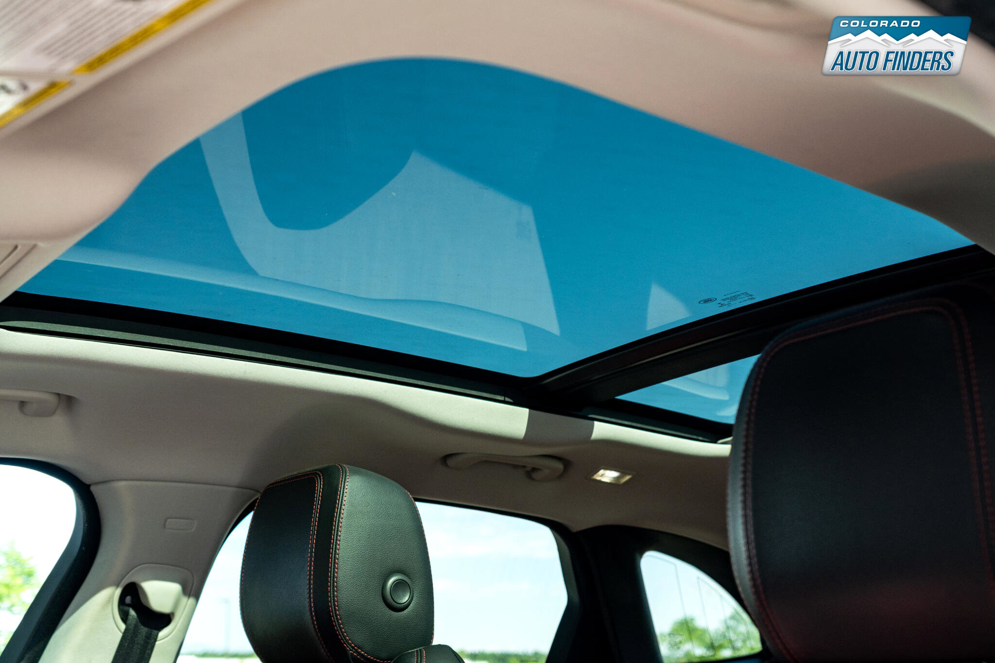 Used 2018 Jaguar F-PACE R-Sport image 22