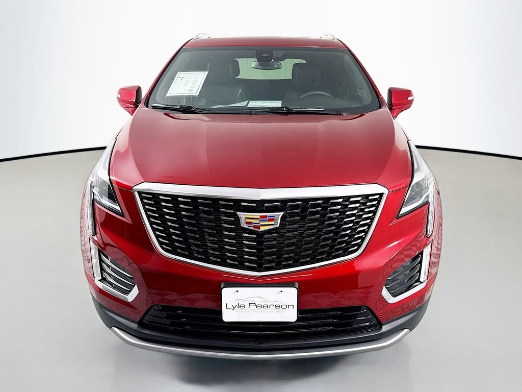 Used 2025 Cadillac XT5 Premium Luxury AWD/4WD image 6
