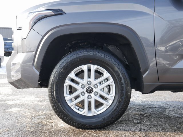 Used 2024 Toyota Tundra SR5 w/ SR5 Convenience Package image 10