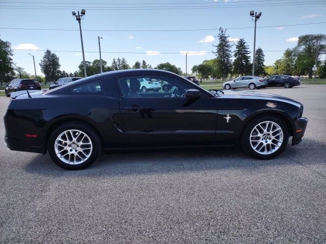 Used 2014 Ford Mustang GT Premium w/ Brembo Brake Package RWD image 7