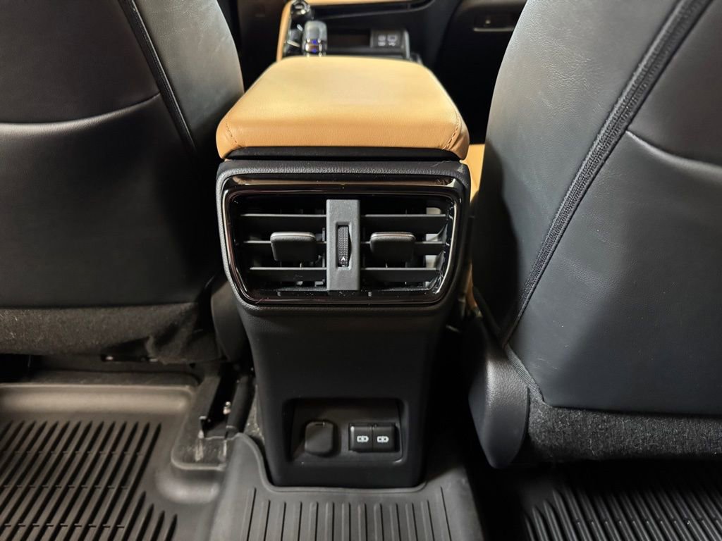 Used 2023 Lexus NX 350h 350h Base w/ Towing Package (2000 Lbs) image 14