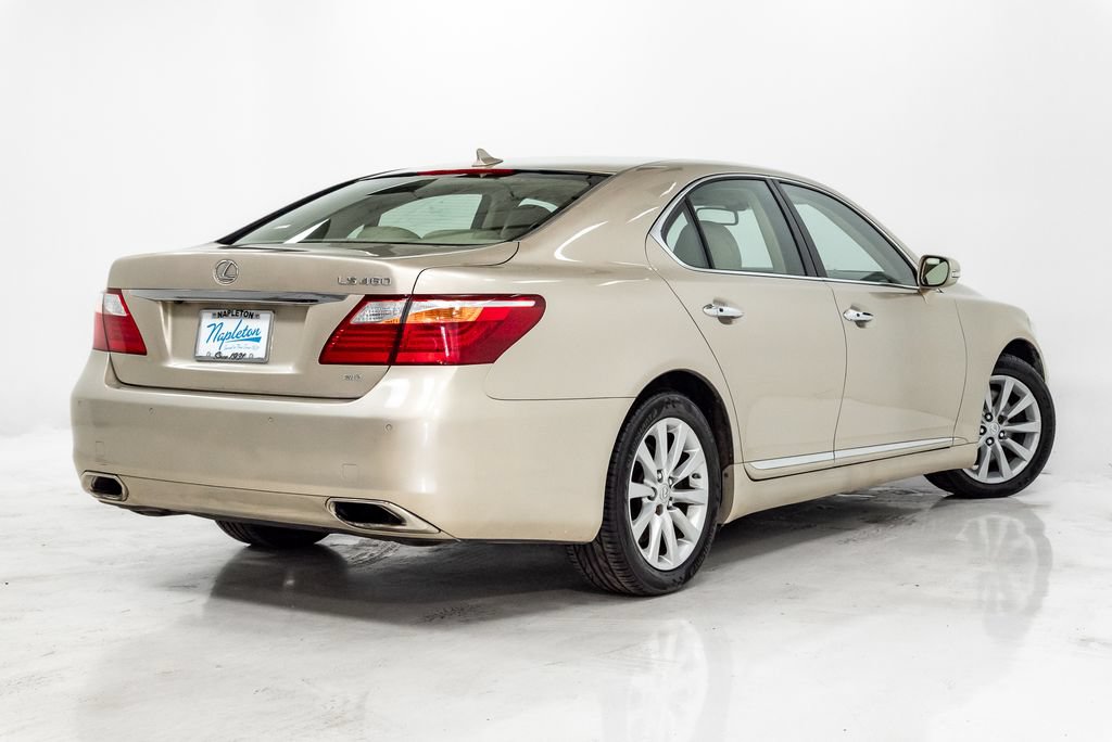 Used 2011 Lexus LS 460 AWD w/ Luxury Value Edition image 30