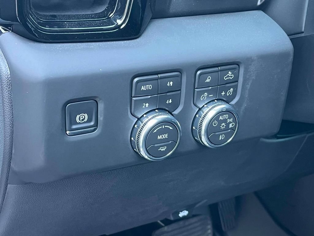 New 2026 GMC Sierra 1500 AT4X AWD/4WD image 24