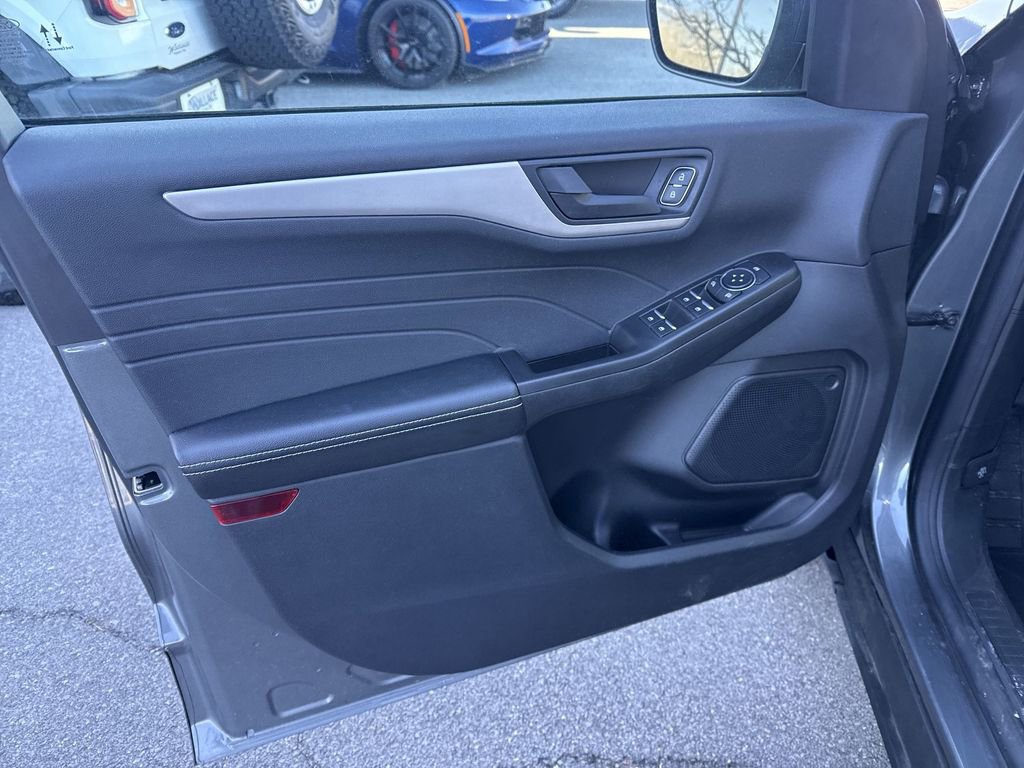 Certified 2022 Ford Escape SE AWD/4WD image 20